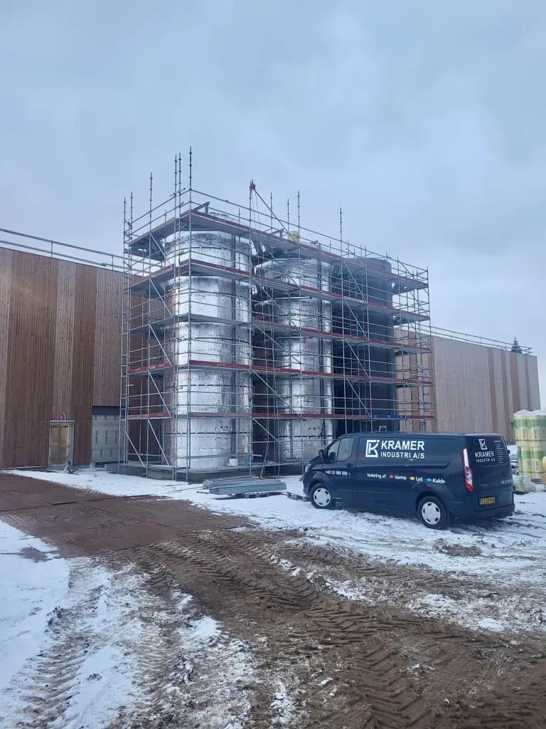Førende specialister i tank isolering